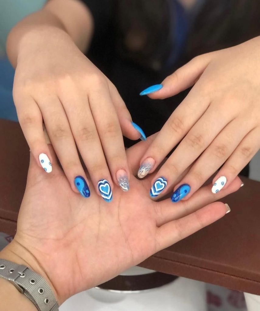 Esenyurt Bayan Protez Tırnak ve Oje